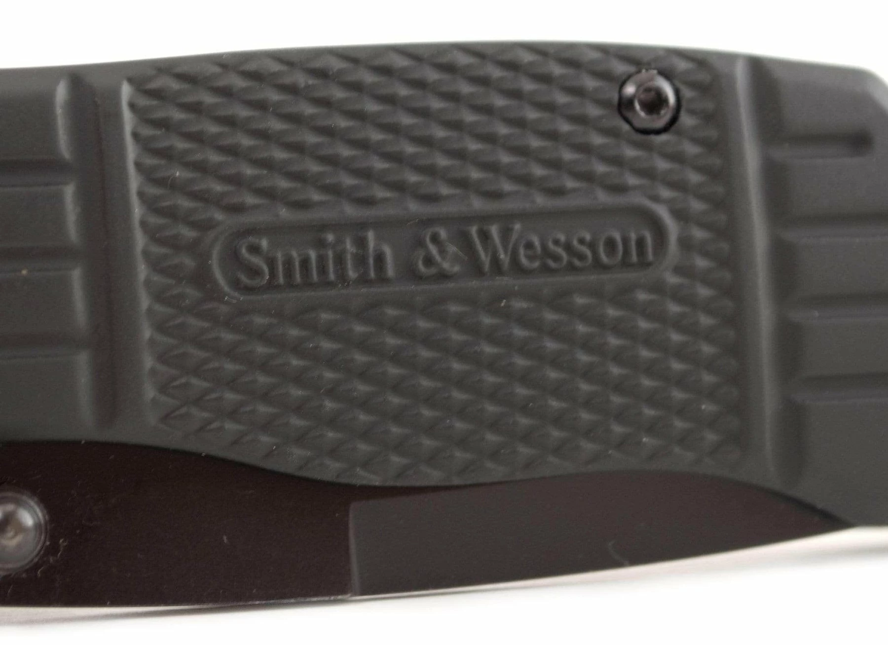 Smith & Wesson Extreme Ops Tanto Pocket Knife With Partially Serrated Blade SWFR2S - Image 24