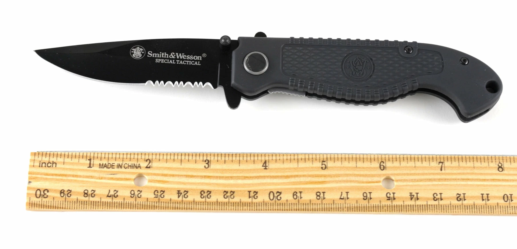 Smith & Wesson Special Tactical Drop Point Pocket Knife - Image 5