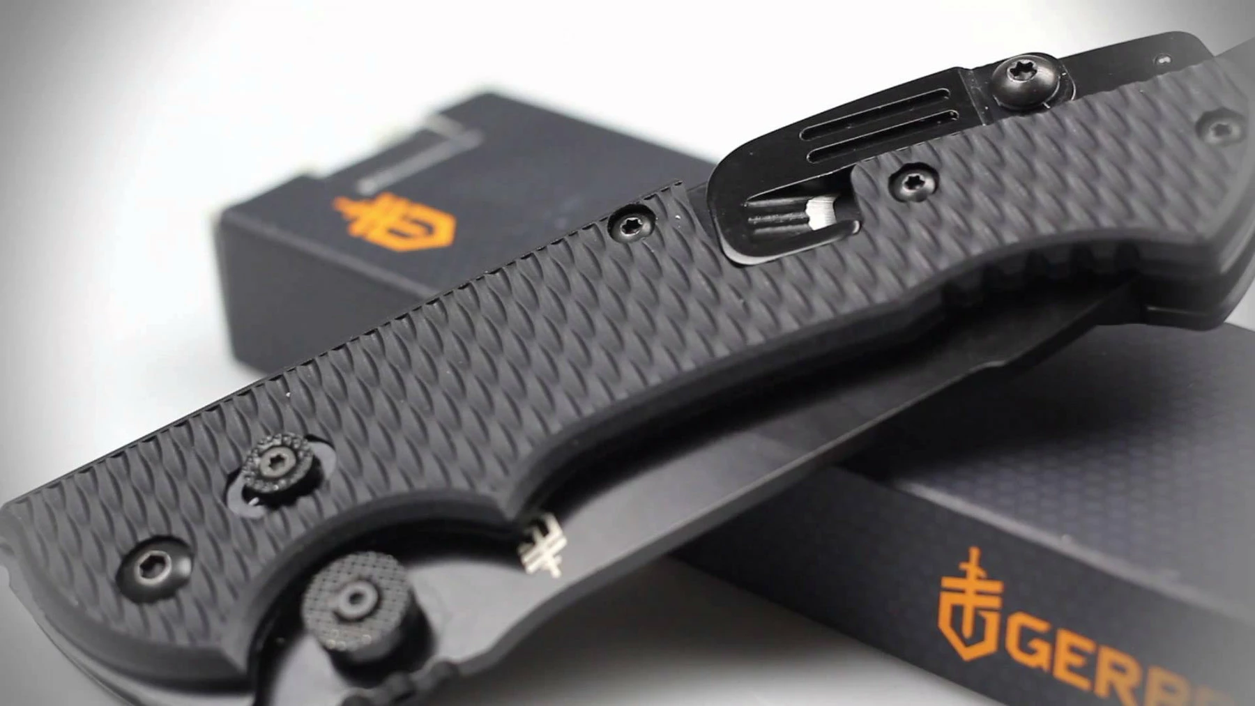 Gerber Hinderer CLS, 3.5" ComboEdge Blade, Black Nylon Handle - 22-41870 - Image 11